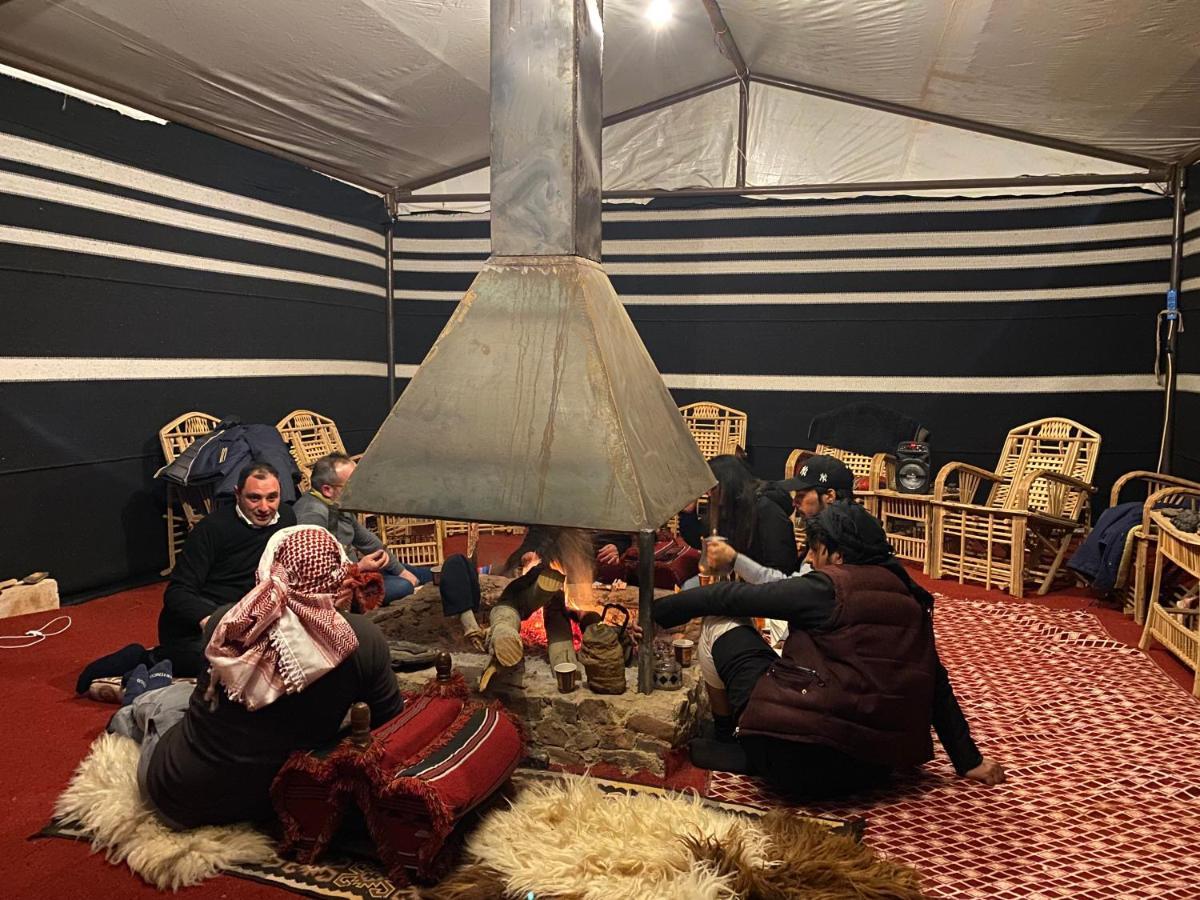 Wadi Rum Camp Екстер'єр фото