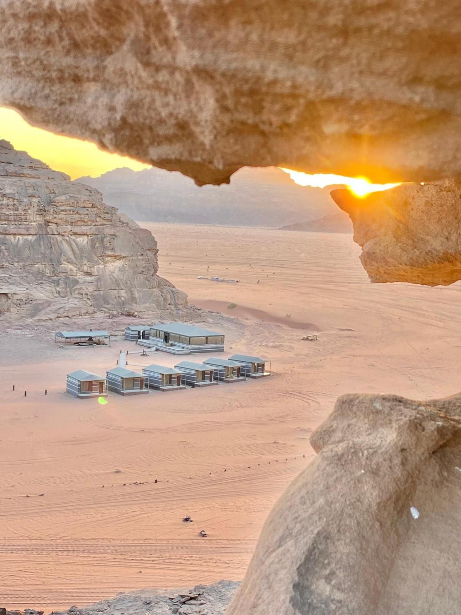 Wadi Rum Camp Екстер'єр фото