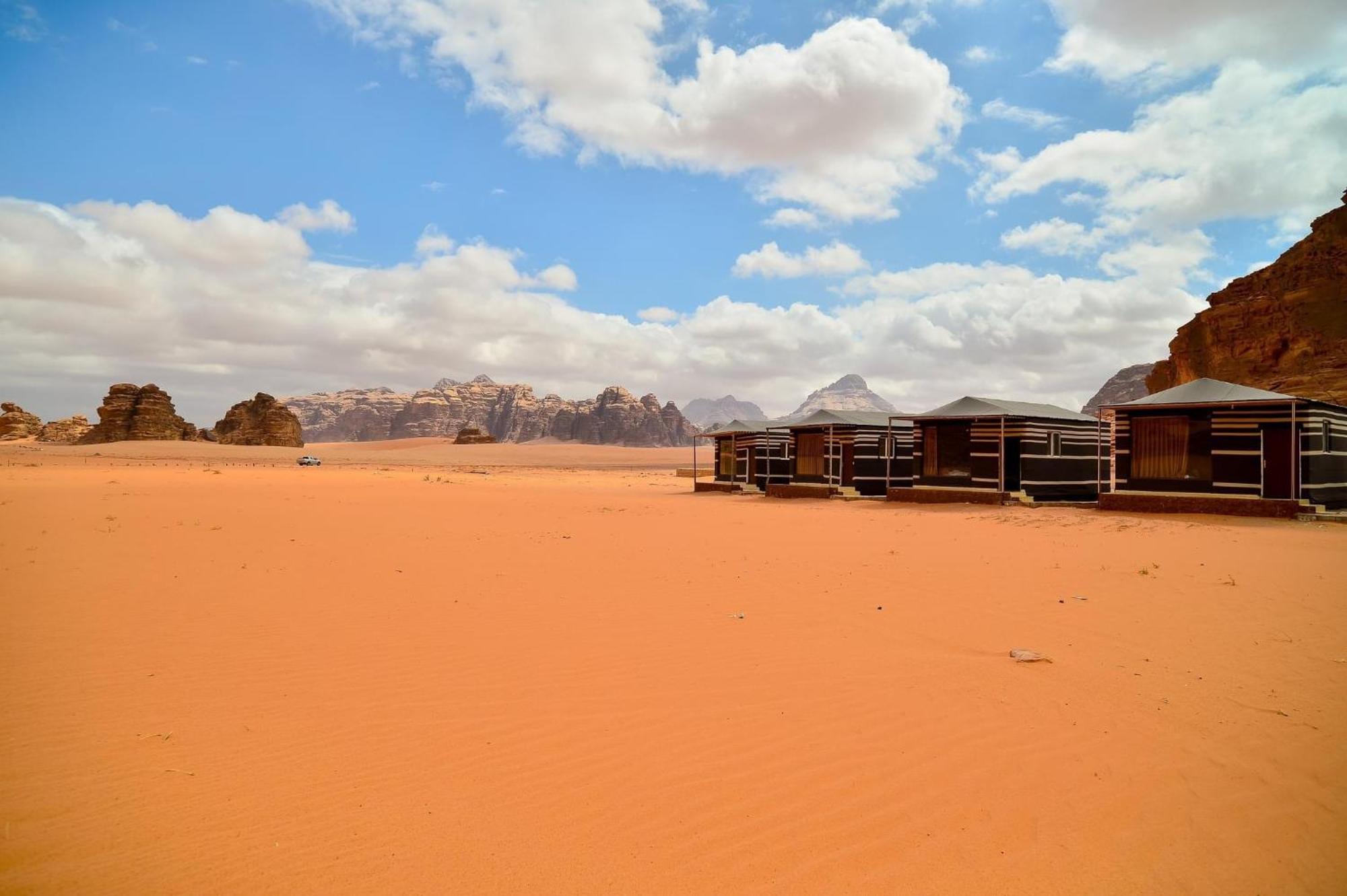 Wadi Rum Camp Екстер'єр фото