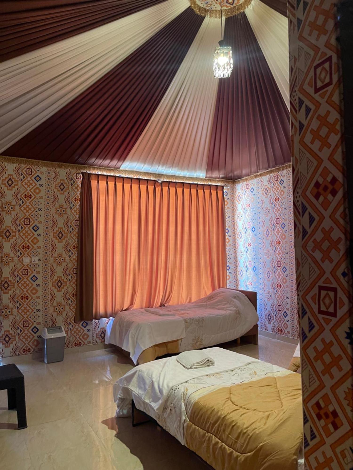Wadi Rum Camp Екстер'єр фото