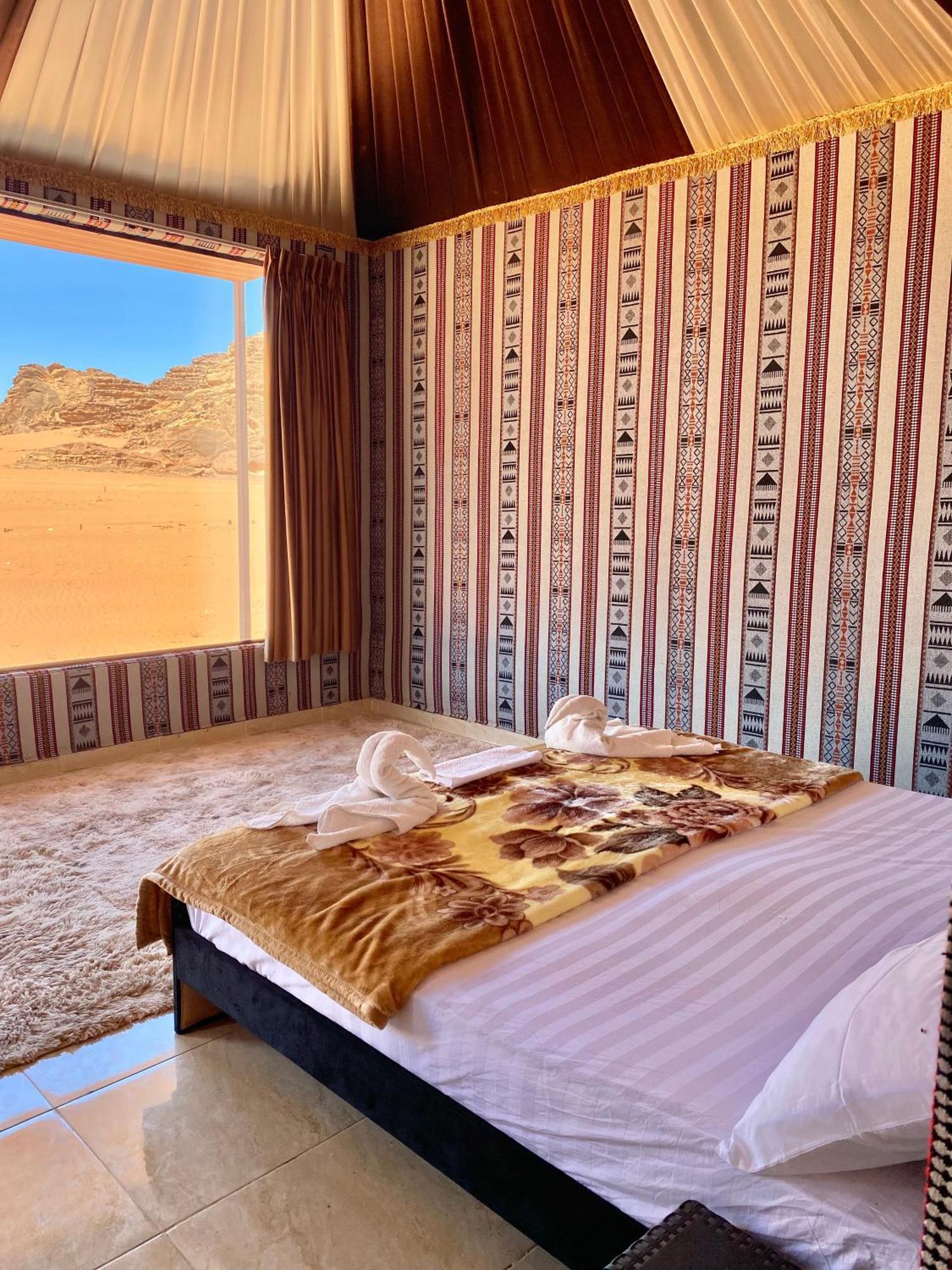 Wadi Rum Camp Екстер'єр фото