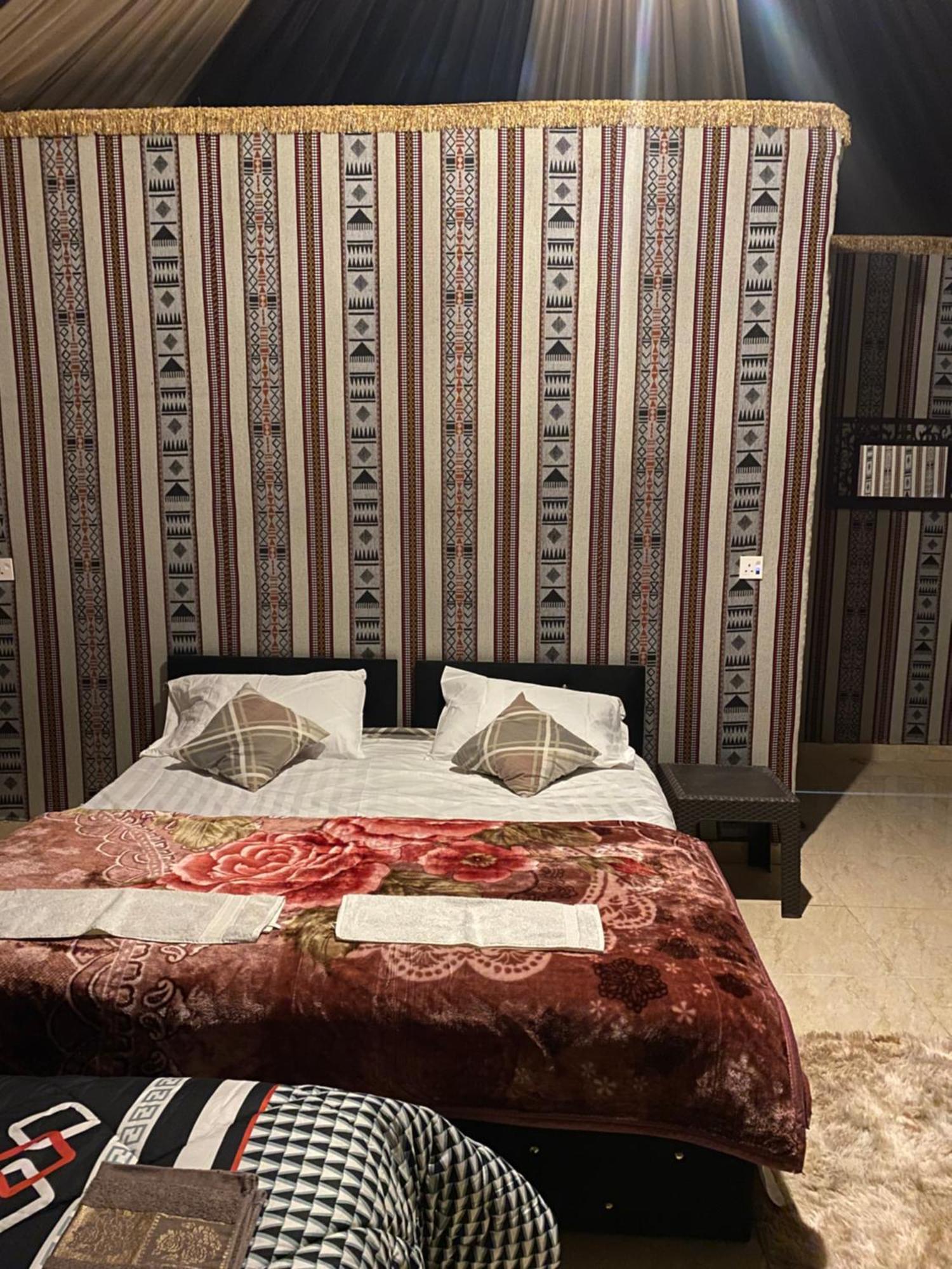 Wadi Rum Camp Екстер'єр фото