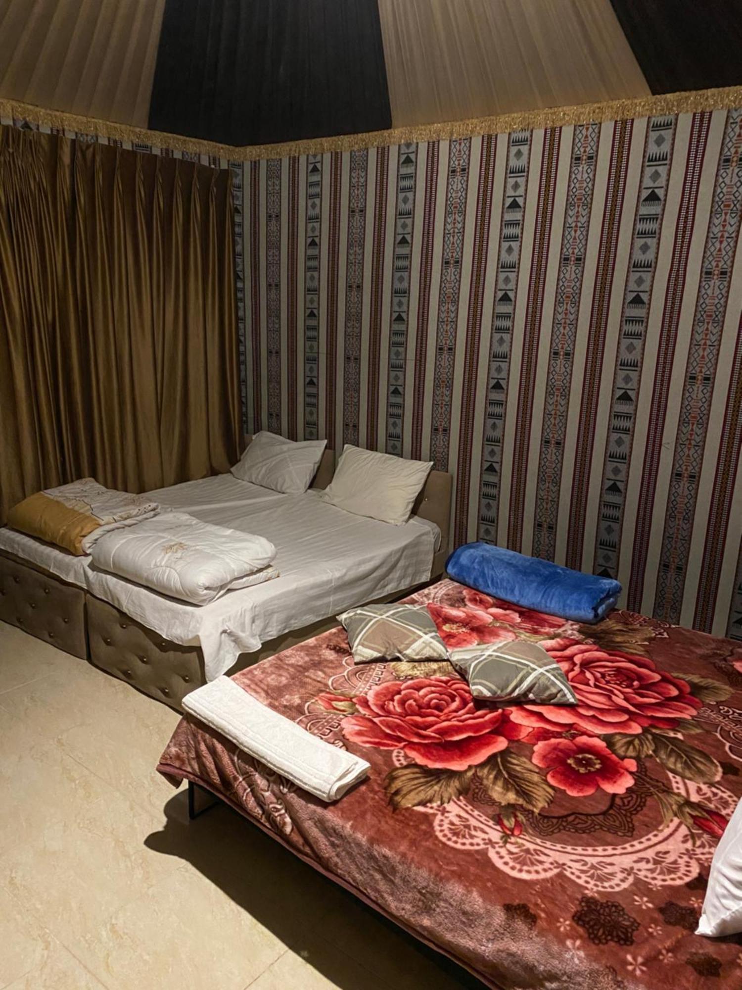 Wadi Rum Camp Екстер'єр фото